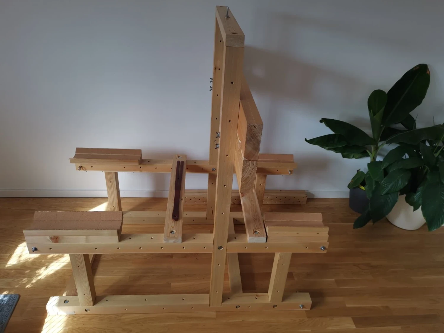 Multifunctional Wooden BDSM Furniture – Modular Restraint & Bondage Station görsel 2